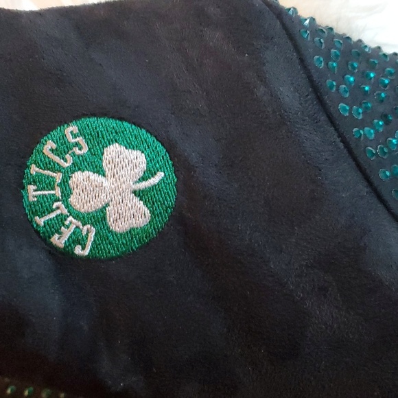 NEW Women’s Black Synthetic Suede Celtics Ankle Boots,Green Rhinestone Wedge - Picture 5 of 11